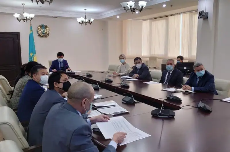 Анализ коррупционных рисков проведут в Минздраве РК