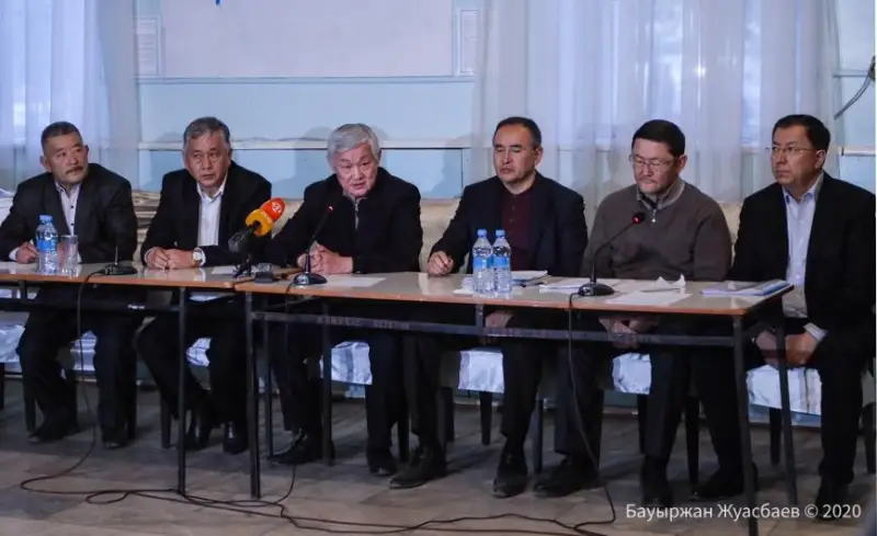 Бердибек Сапарбаев встретился с жителями Кордайского района