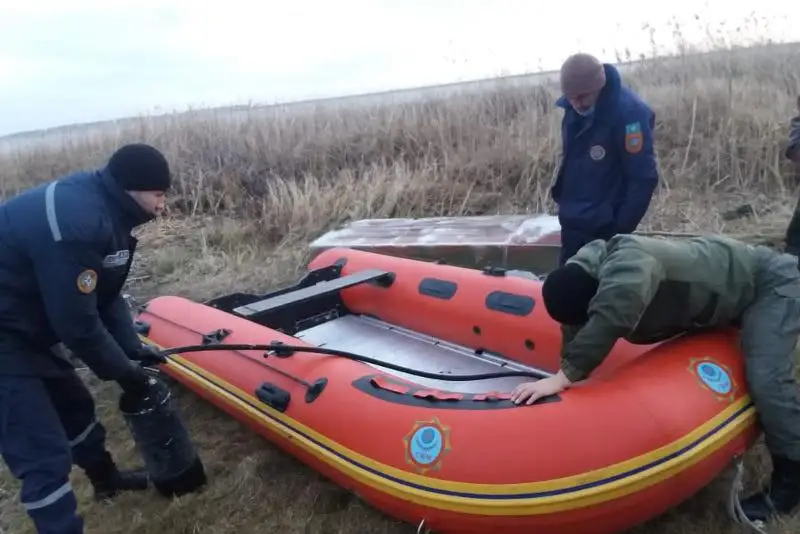 Вторые сутки ищут пропавшего рыбака в СКО