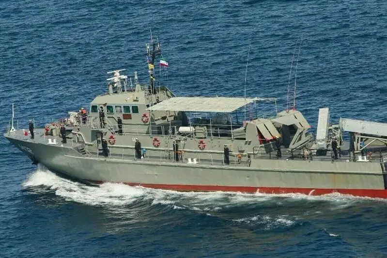 Инцидент на иранском военном судне привел к гибели более чем 10 человек