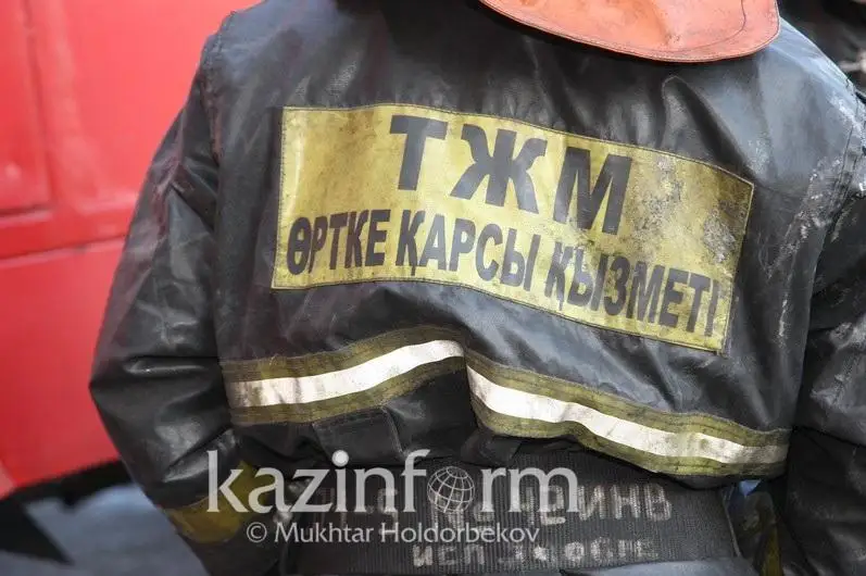 Пожар вспыхнул в студенческом общежитии в Атырау