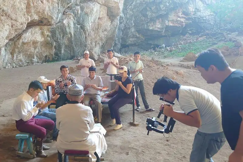 Документальный фильм о жыршы и кюйши презентовали в Туркестане