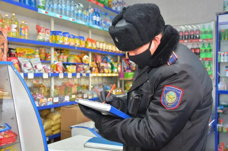 Более 30 предпринимателей наказали за нарушение режима ЧП в Северном Казахстане