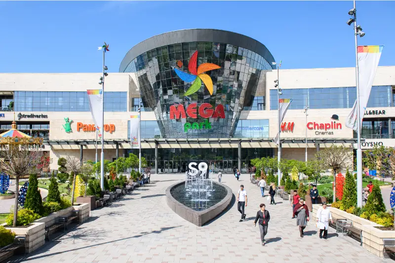 Сеть ТРЦ MEGA запустила программу лояльности для своих клиентов