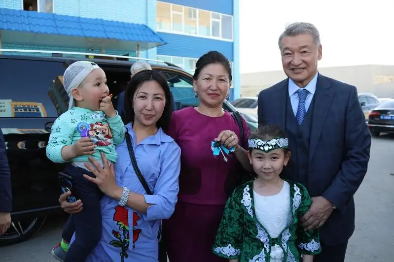 1451 многодетная семья получит жилье в течение трех лет в ВКО