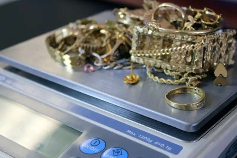 Ломбарды обязаны пройти учетную регистрацию в Казахстане