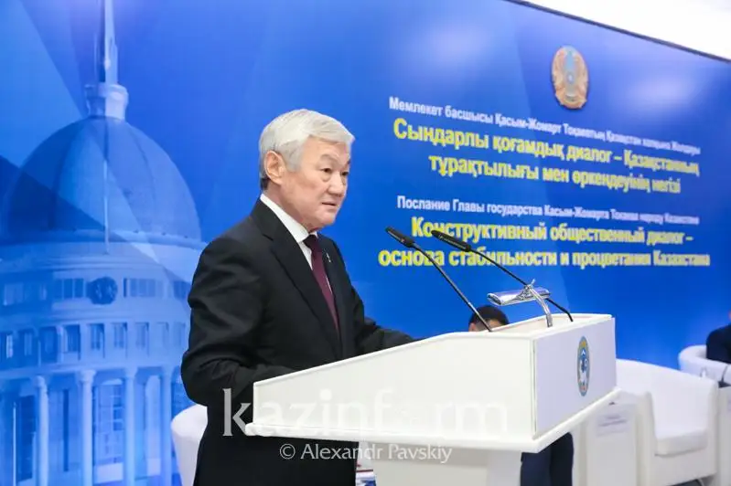 Бердибек Сапарбаев провел встречу с общественностью города Алматы