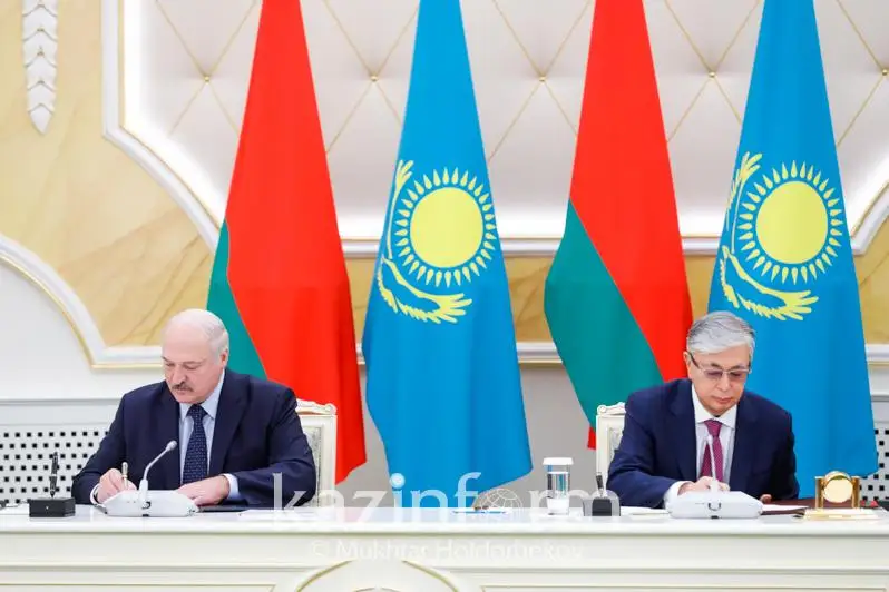 Визит Александра Лукашенко в РК: какие документы подписали Казахстан и Беларусь