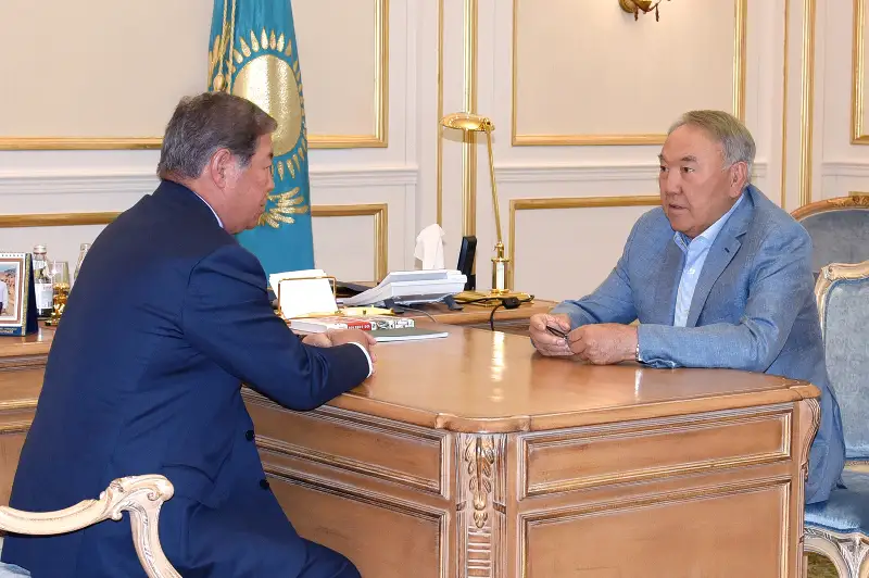 Нурсултан Назарбаев принял главу ФНБ «Самрук-Казына» Ахметжана Есимова
