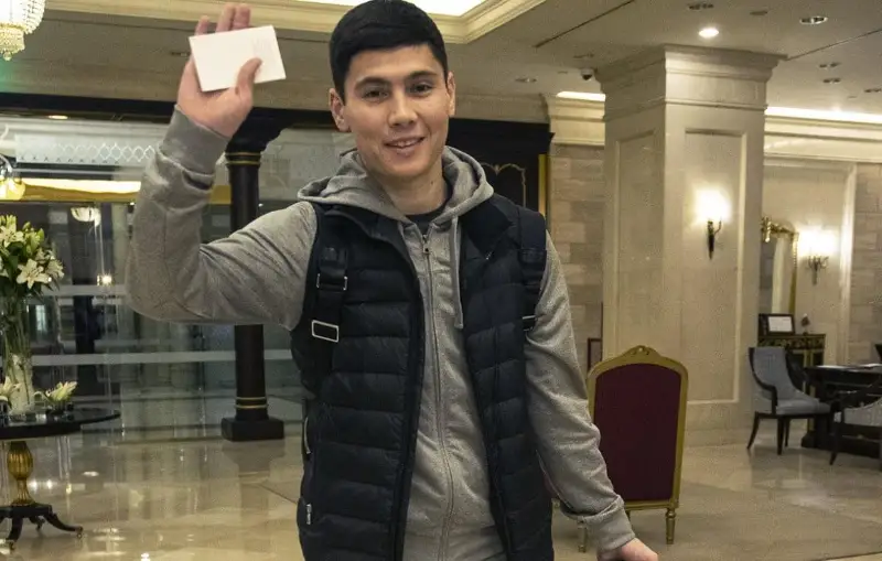 Бауыржан Исламхан прибыл на просмотр в «Зенит»