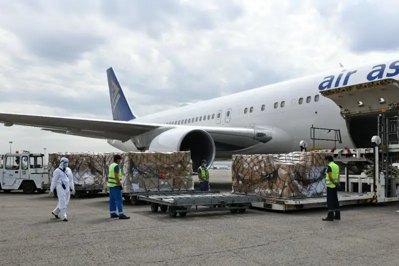 Новая партия антиковидных препаратов доставлена в Алматы