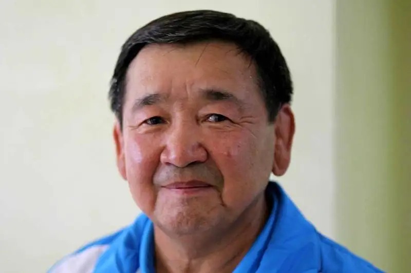 Муралы с изображениями Жаксылыка Ушкемпирова и Дениса Тена появятся в столице