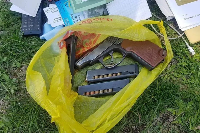 19 человек пытались отпраздновать день рождения с оружием в Алматинской области