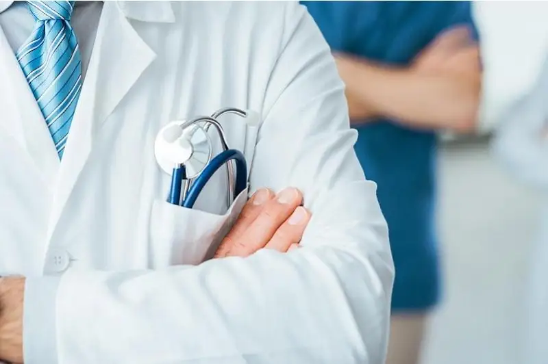 Принять закон о статусе врача и медработника предлагают мажилисмены