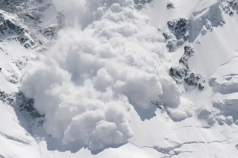 Сход снежных лавин возможен близ рек Алматы 5-6 апреля