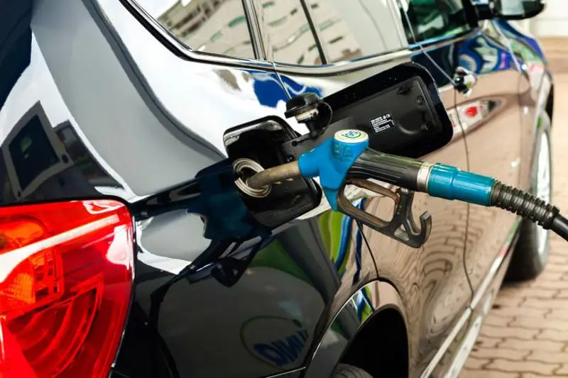 Чужой «Лексус» с автозаправки угнал житель Павлодара