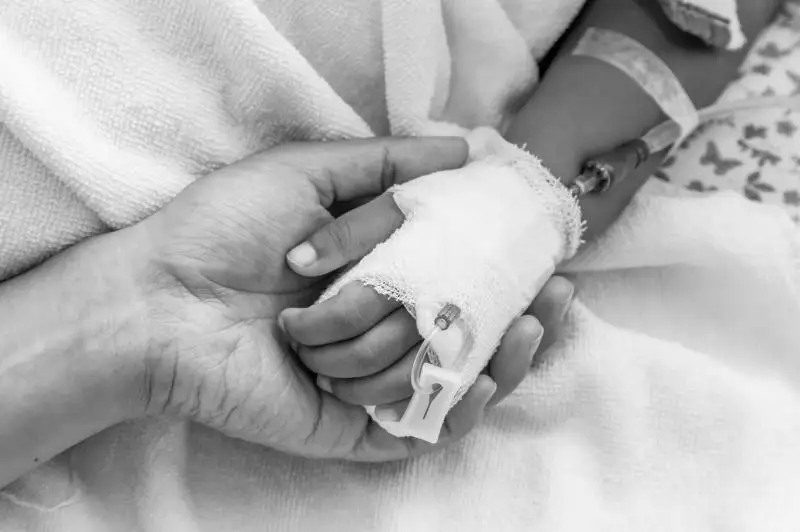 Скончался 8-летний ребенок, пострадавший при ДТП в Арыси
