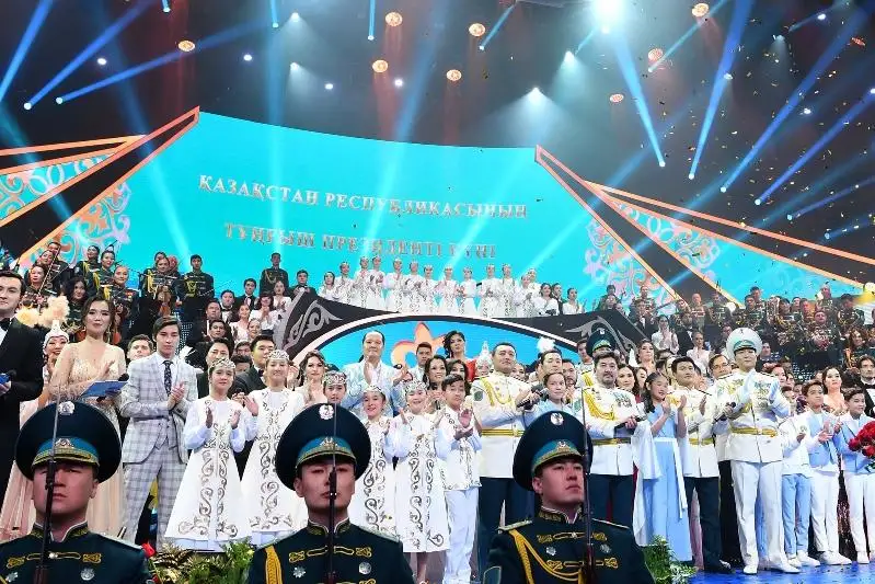 Елбасы посетил концерт в честь Дня Первого Президента