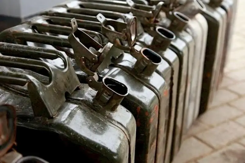 Около 1,5 тысячи тонн дизтоплива пытались незаконно продать в Атырауской области