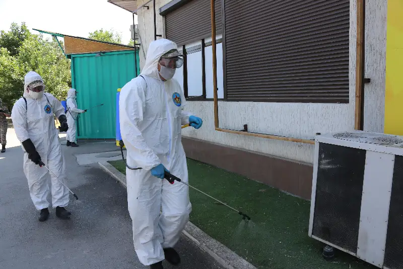 Военнослужащие регионального командования «Юг» возобновили дезинфекцию Тараза