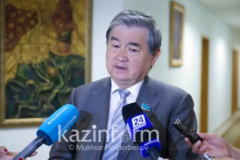 Каждый казах должен задаться вопросом, извлек ли он урок из слов Абая? – мажилисмен