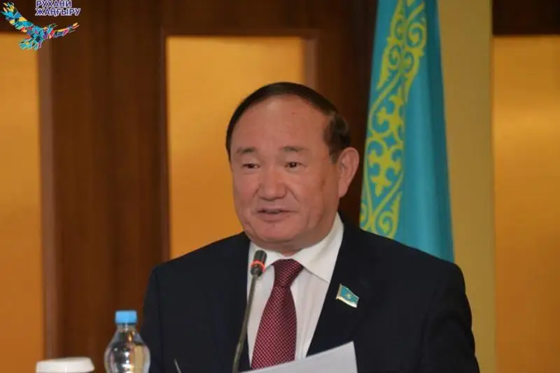 В реализацию  «Рухани жаңғыру» мы должны включиться всем обществом – Али Бектаев