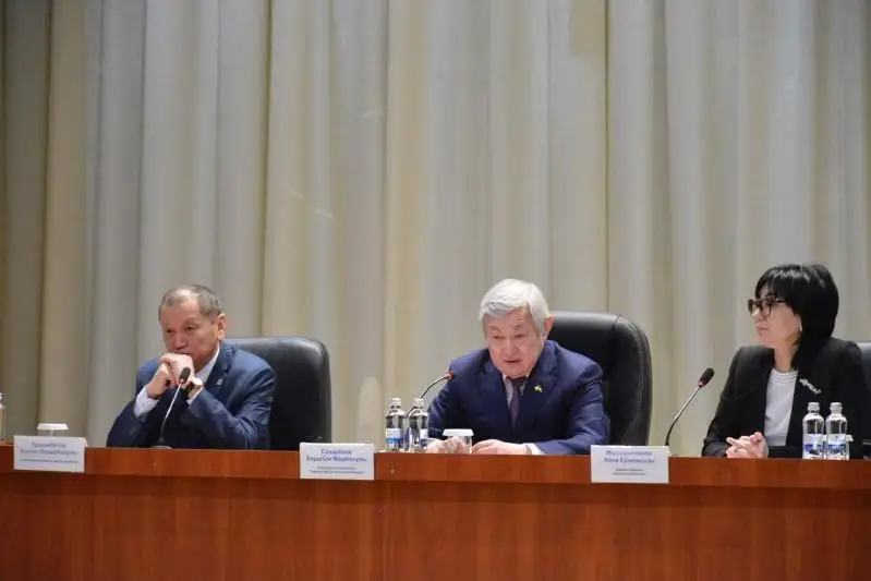 Жители села в Акмолинской области попросили Бердибека Сапарбаева решить вопрос обеспечения водой