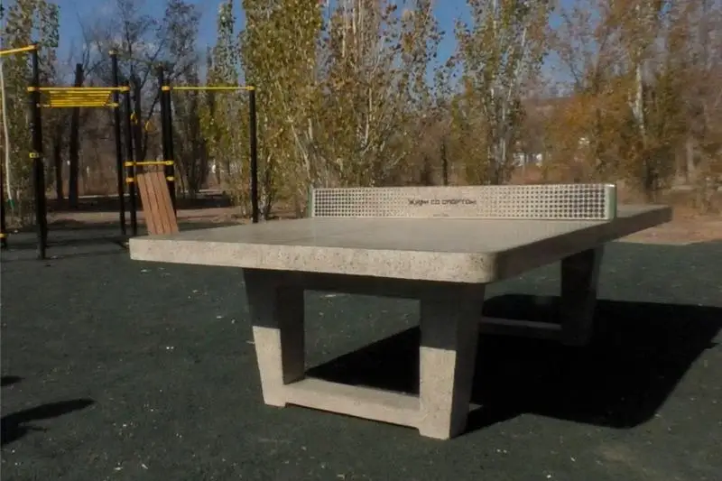 Антивандальные теннисные столы установили в парке Балхаша