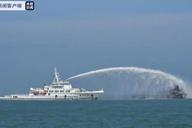 Два судна столкнулись недалеко от Шанхая: 14 человек пропали