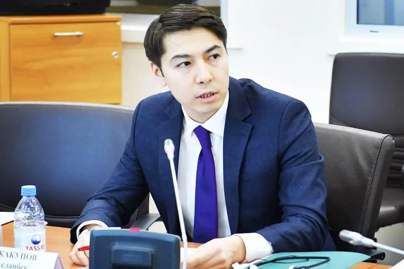 Отменен приговор в отношении осужденного за мошенничество экс-директора департамента МНЭ