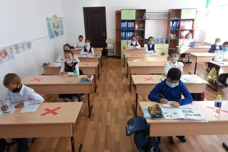 Молодые учителя приехали работать в район Байтерек ЗКО