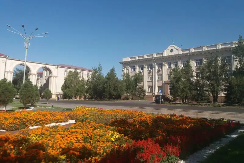 В Таразе именем Елбасы назвали центральную площадь