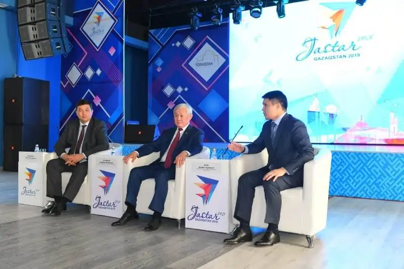 Бердибек Сапарбаев: Молодежь Туркестана должна быть примером всему Казахстану