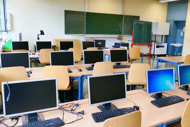 Полностью обновлен компьютерный парк в школах Карагандинской области