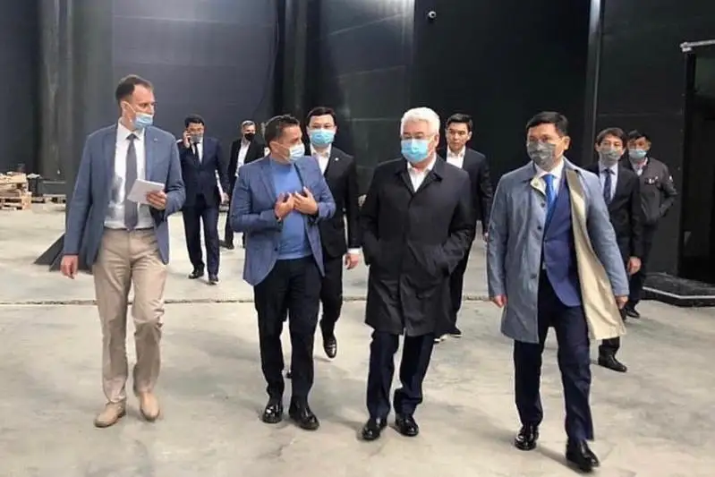 Бейбут Атамкулов посетил Индустриальную зону Алматы