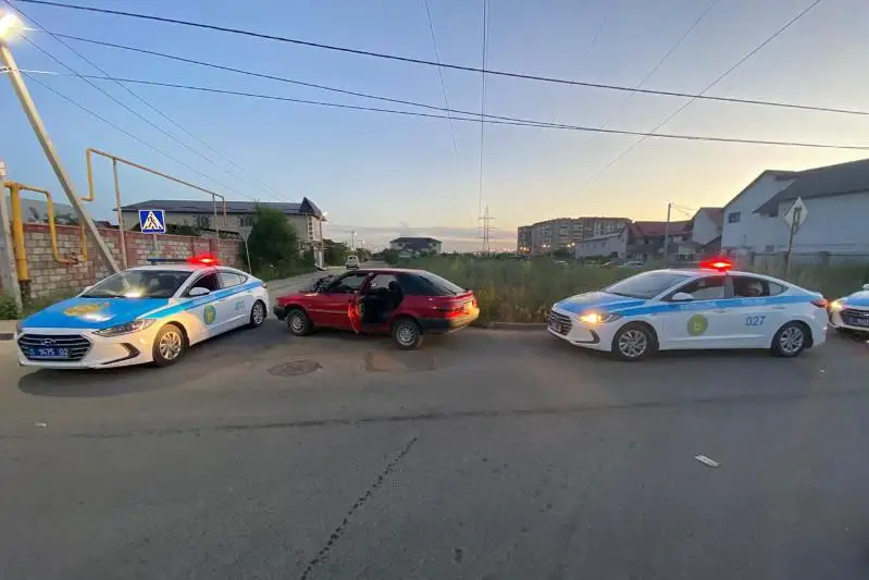 Алматинские полицейские изъяли огнестрельное оружие у 20-летнего парня