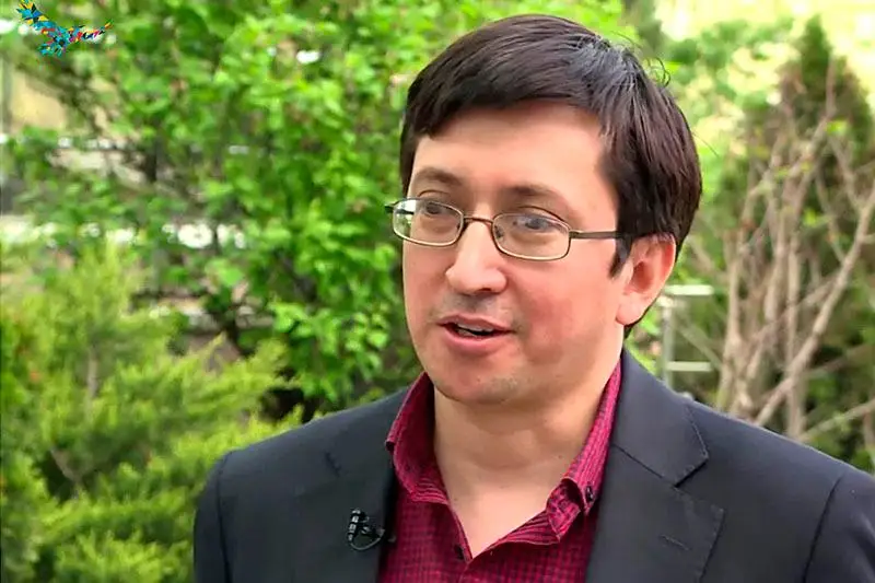 Мухтар Сенгирбай: Перевод учебников дает импульс казахскоязычной книжной индустрии