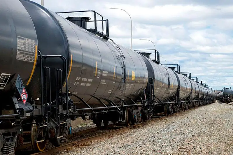 Сколько тонн бензина экспортировано Казахстаном