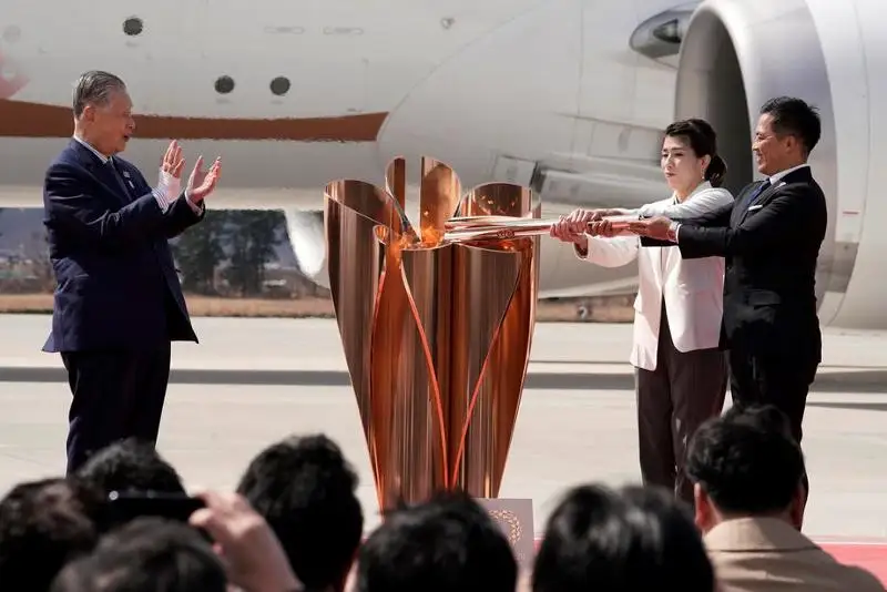 Олимпийский огонь прибыл в Японию