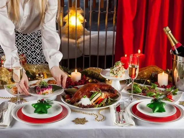 Не более трех близких – ограничение на рождественский ужин в Нидерландах