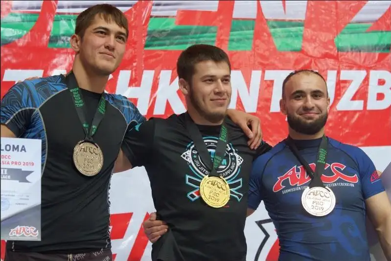 Руслан Исраилов стал победителем чемпионата Азии по грэпплингу в Ташкенте