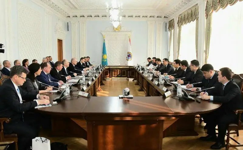 Нам интересен опыт литовских городов по реализации инновационных проектов – аким Алматы