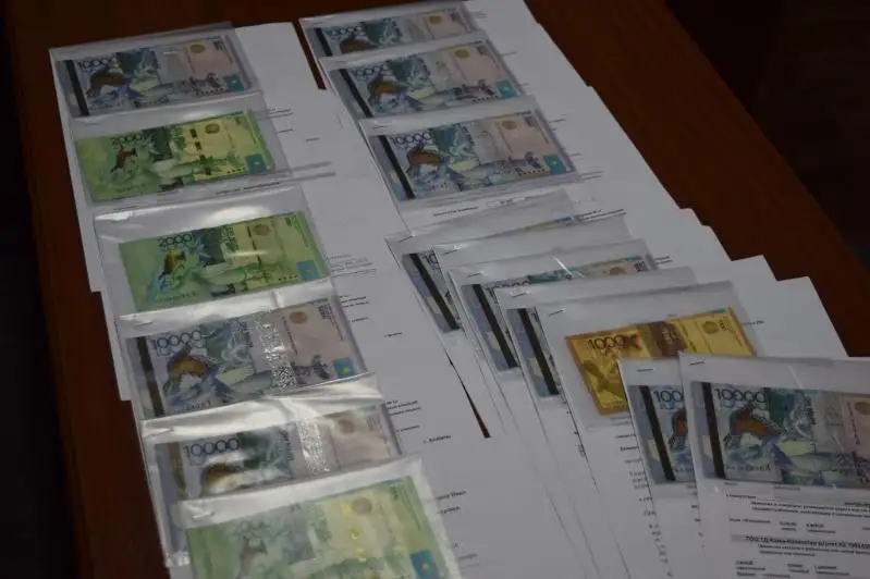 Какие купюры тенге чаще всего подделывают