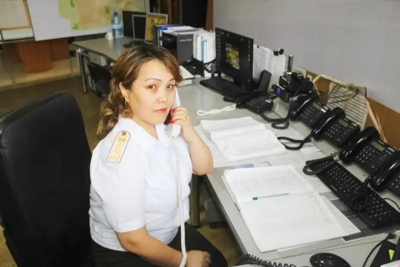 Более 20 лет  на линии «101» работает Анар Амрина из Кокшетау