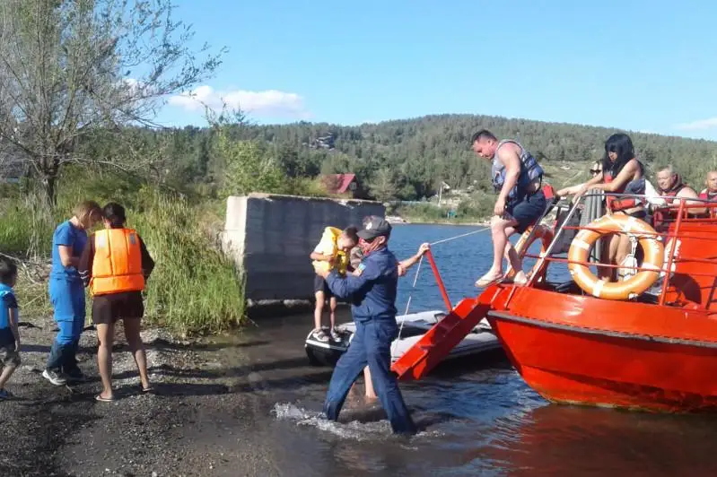 11 человек спасено на воде за выходные дни в ВКО