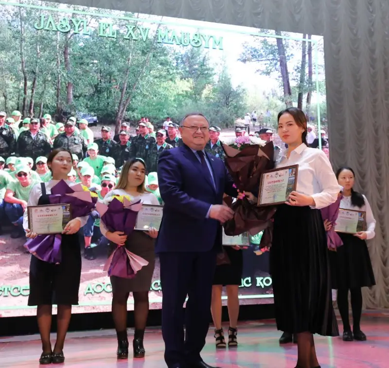 Лучших бойцов и командиров отрядов «Жасыл ел» отметили в Актобе