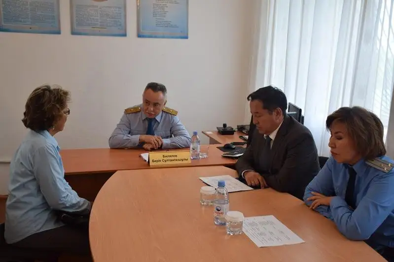 Следить за правопорядком со своего смартфона может участковый в Акмолинской области