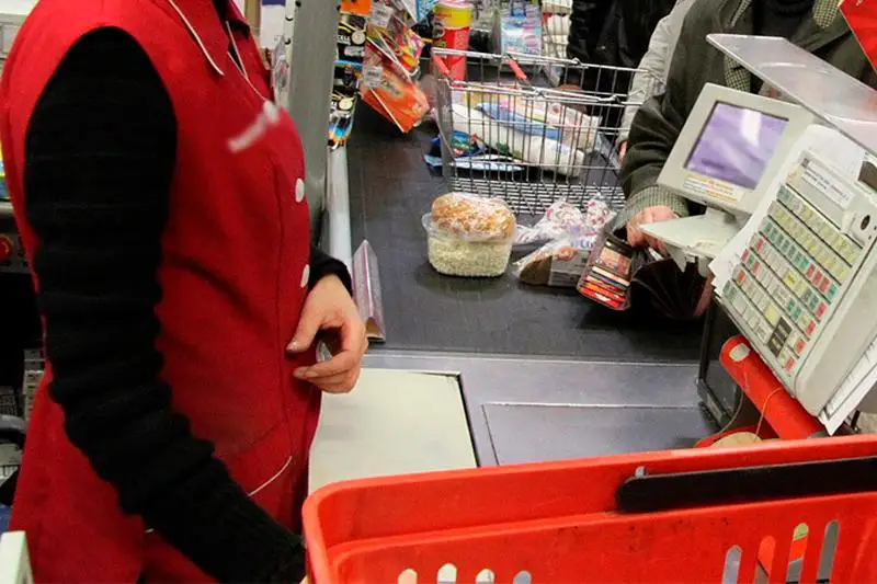 13 млн тенге присвоила продавец магазина в Павлодаре