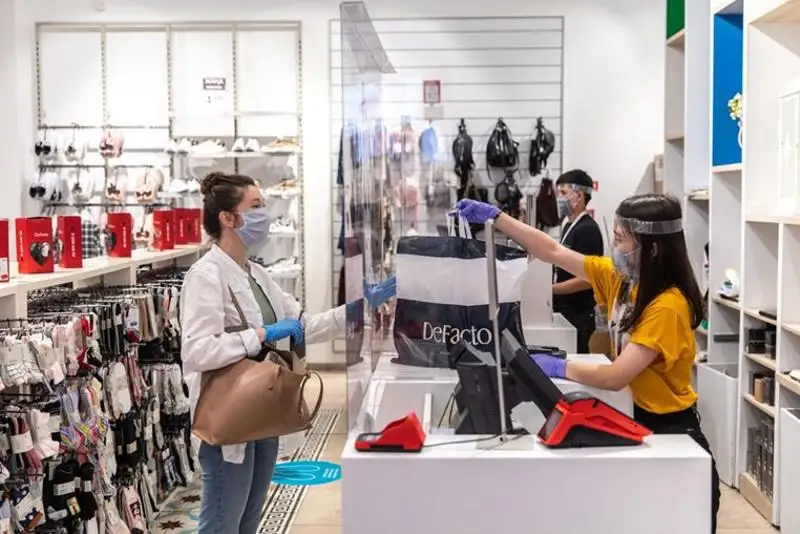 Как работают ТРЦ в условиях карантина