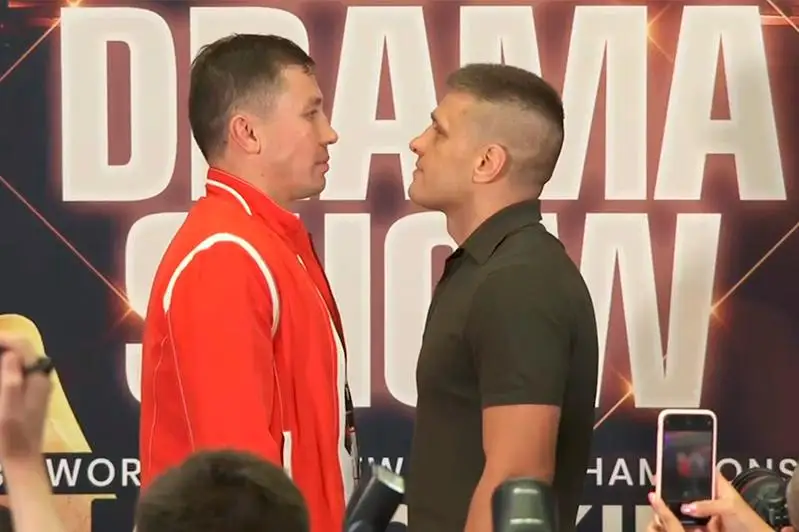 Головкин и Деревянченко провели первую дуэль взглядов перед боем